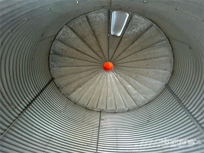 UFA +/- 1650 bu 5 Ring Grain Bin Termény feldolgozó/tároló berendezések - Egyebek