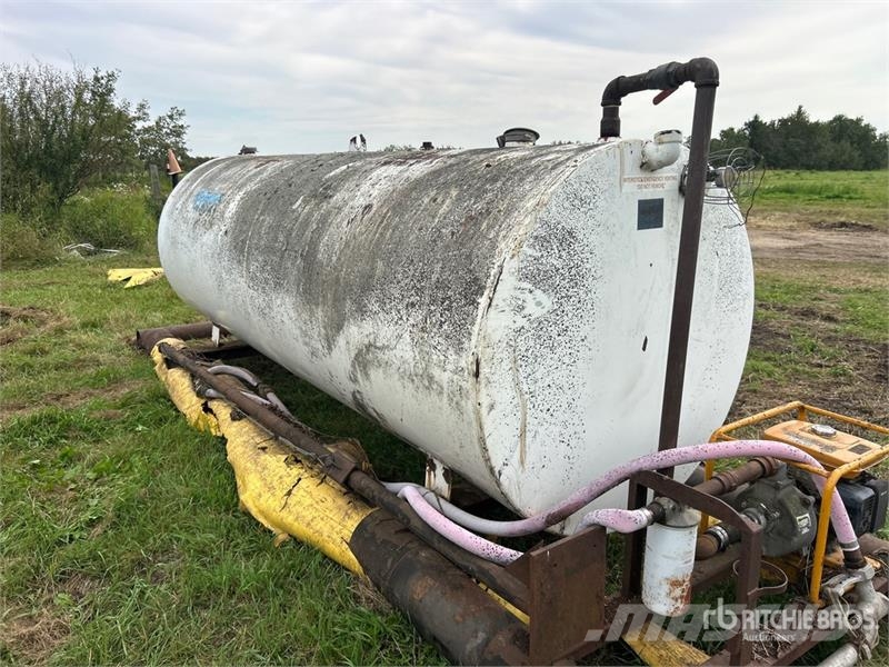  Underwriters Laboratories 4500 L Skid Mounted Stee Depósitos de combustible y aditivos