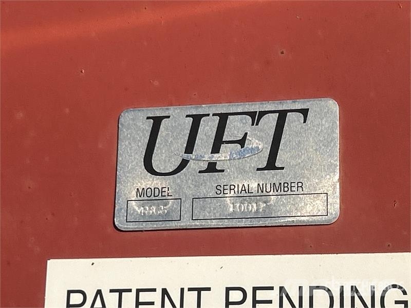 United Farm Tools Inc. 4565 750 bu S/A Grain Cart Getreideanhänger