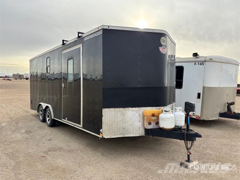 Universal Trailer 20 ft T/A Enclosed Trailer Прицепы-фургоны