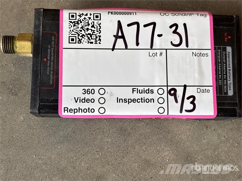 Unknown IS33363000 Pressure Calibrator Drugi deli