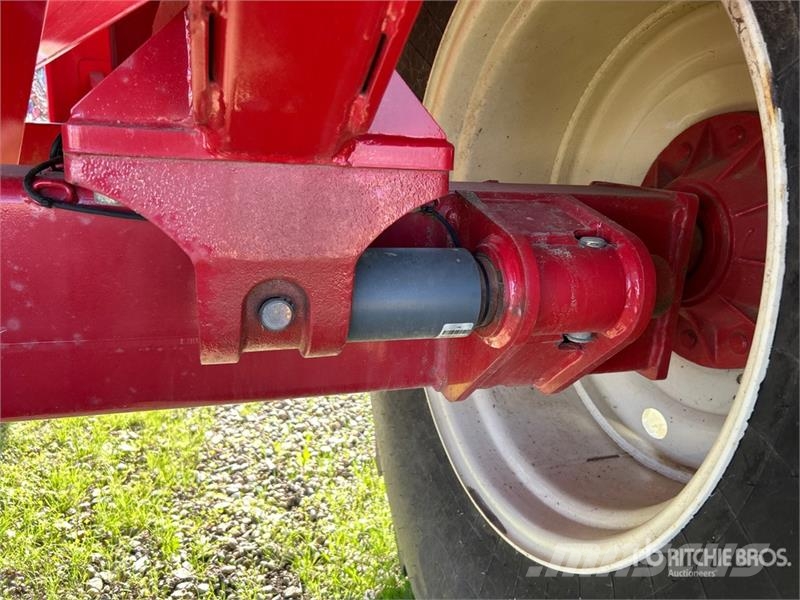 UNVERFERTH 1050 1050 bu S/A Grain Cart Graantransportwagen