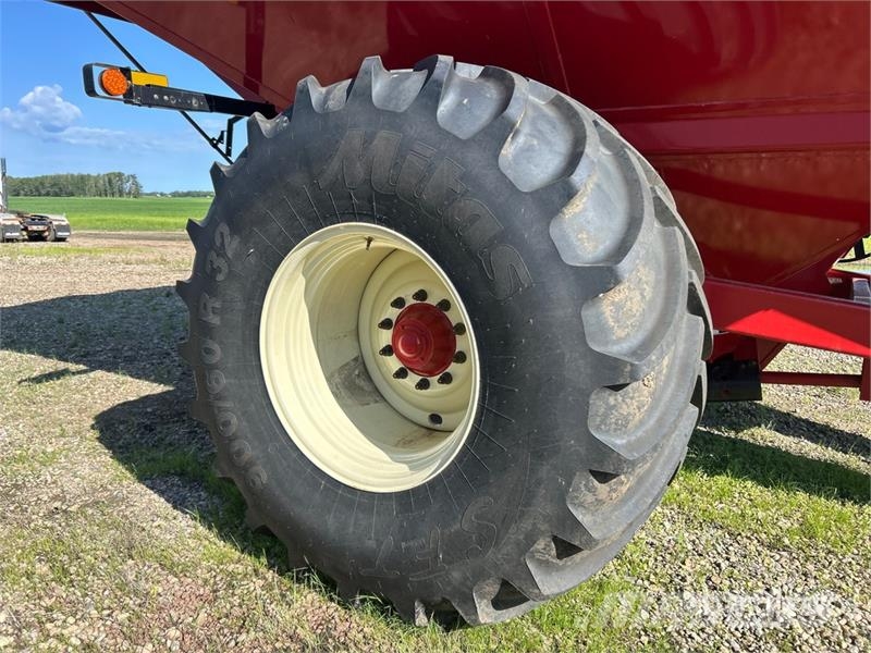 UNVERFERTH 1050 1050 bu S/A Grain Cart Graantransportwagen