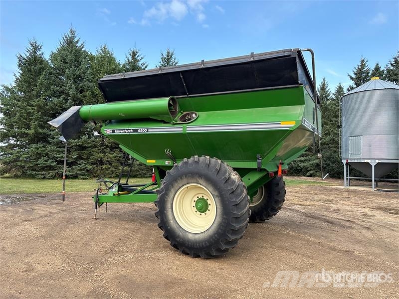UNVERFERTH 6500 650 bu S/A Grain Cart Grain / Silage Trailers