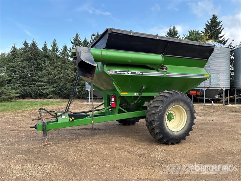 UNVERFERTH 6500 650 bu S/A Grain Cart Grain / Silage Trailers