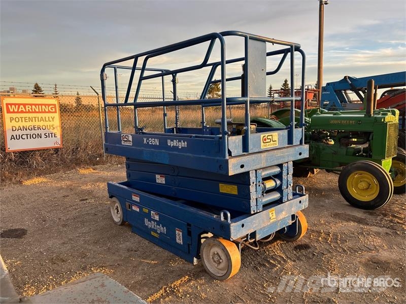 UpRight Electric Scissor Lift (Inoperable) Scissor lifts
