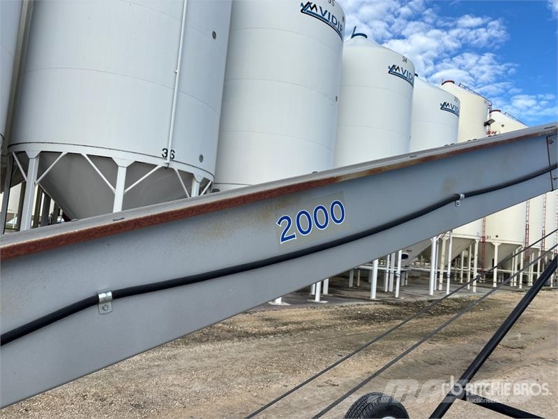  USC 14 in x 36 ft Electric Grain Conveyor Szállító berendezések