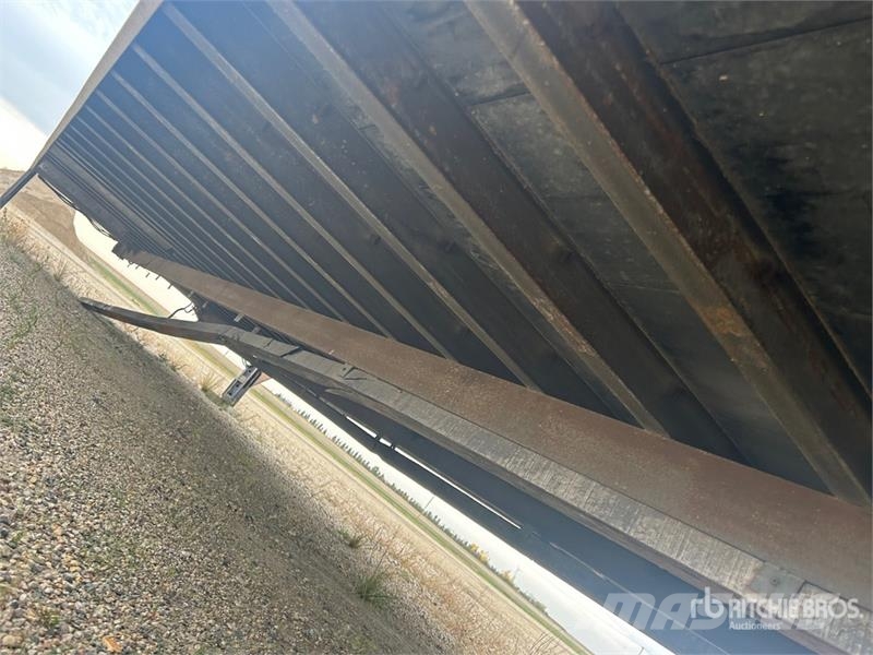  Utilimaster 26 ft x 102 in Cargo Van Body Gesloten opbouw