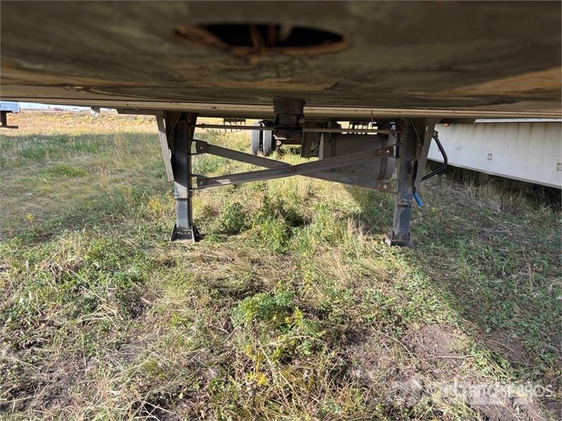 Utility 3000 53 ft x 102 in T/A Refrigerated Trailer Semi remorque frigorifique