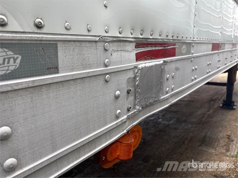 Utility 3000R Semi-trailer med Kølefunktion