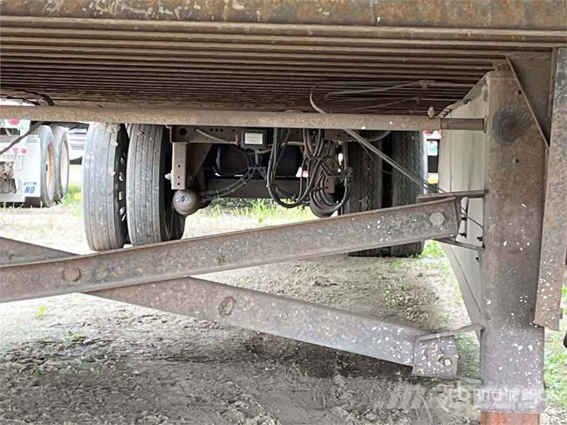 Utility 4000D-X Gesloten opbouw trailers