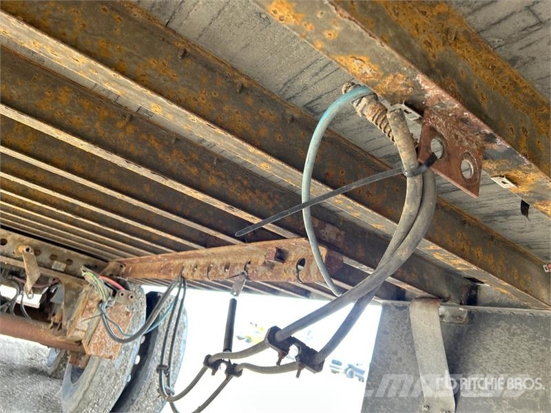 Utility 4000D-X Прицепы-фургоны