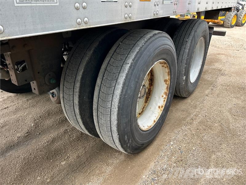 Utility 4000D-X Прицепы-фургоны