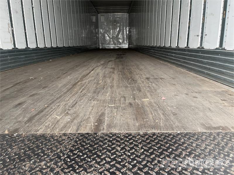 Utility 4000D-X Gesloten opbouw trailers