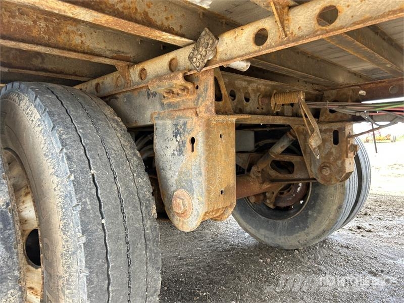 Utility 4000D-X Прицепы-фургоны
