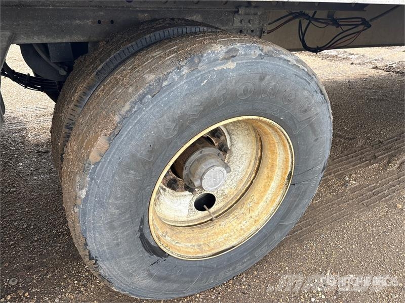 Utility 4000D-X Причепи-фургони