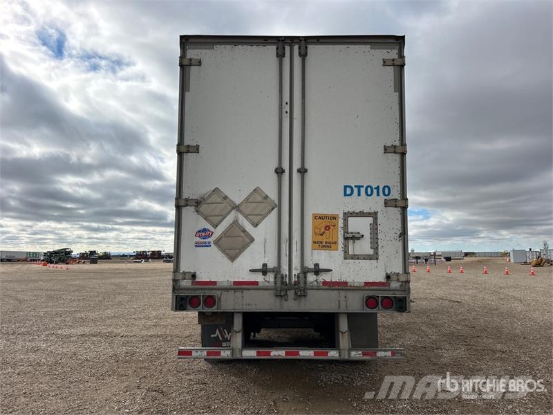 Utility 4000D-X Rimorchi cassonati