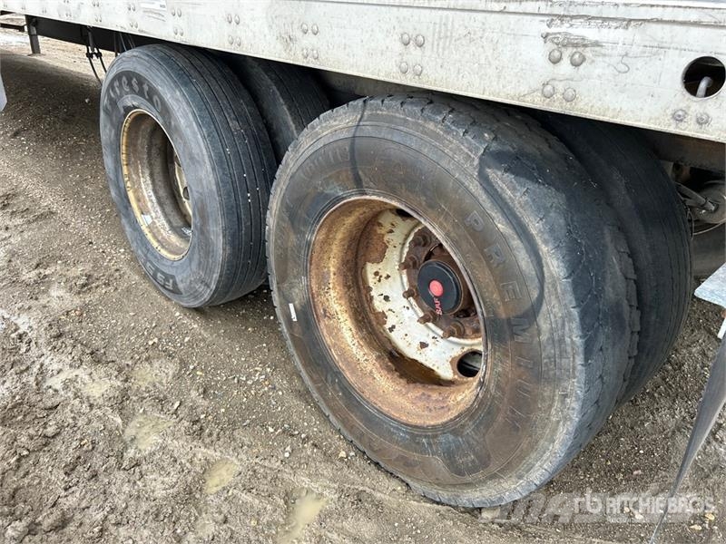 Utility 4000D-X Прицепы-фургоны