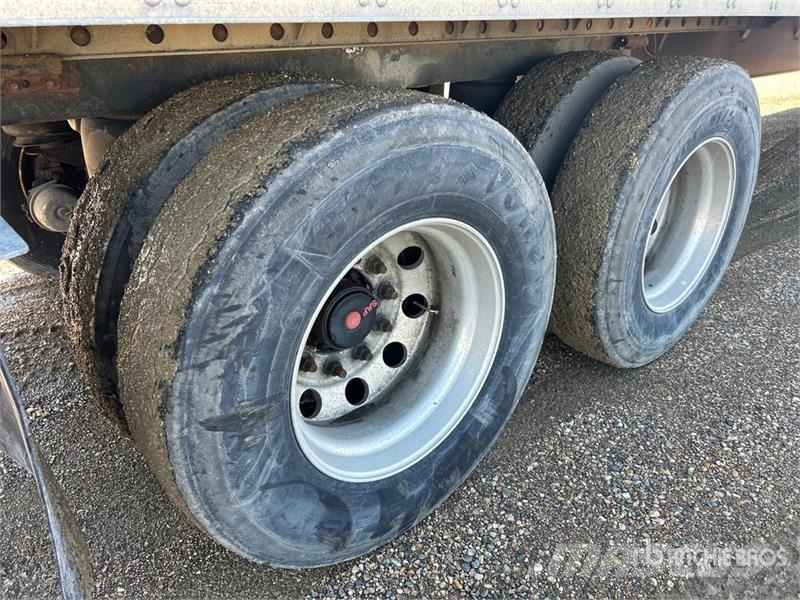 Utility 4000D-X Причепи-фургони