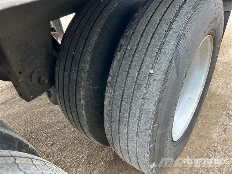 Utility 4000D-X Прицепы-фургоны