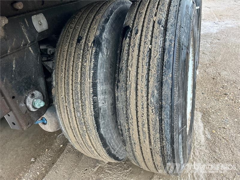 Utility 4000D-X Прицепы-фургоны