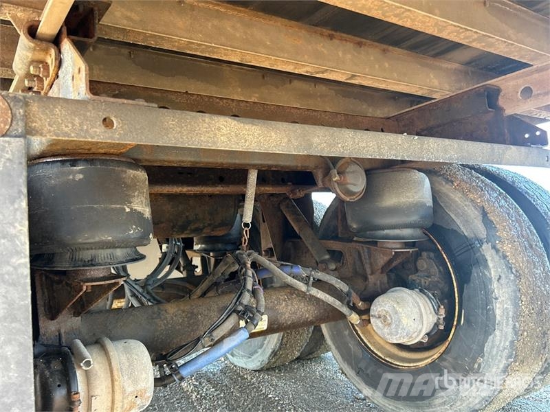 Utility 4000D-X Причепи-фургони