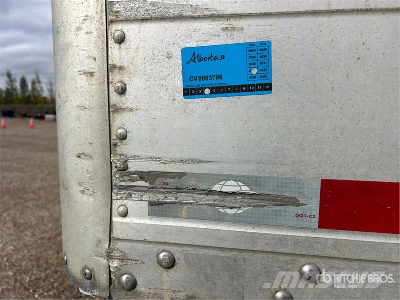 Utility 4000D-X Rimorchi cassonati