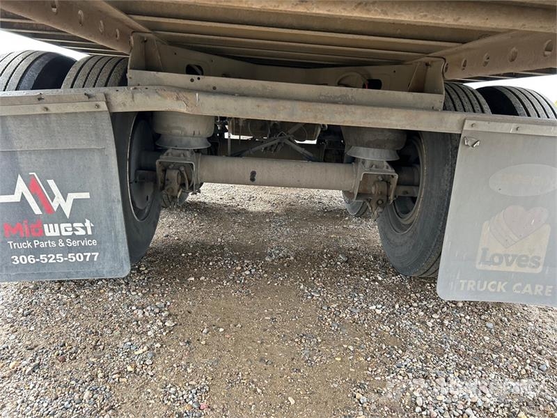 Utility 4000D-X Rimorchi cassonati