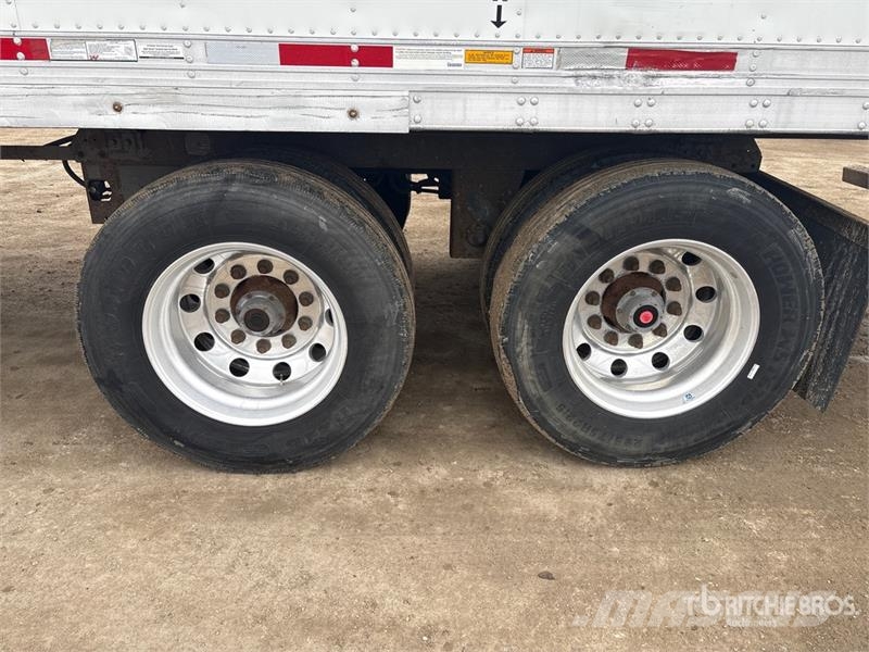 Utility 53 ft x 102 in T/A Refrigerated Trailer Puspriekabės su izoterminiu kėbulu