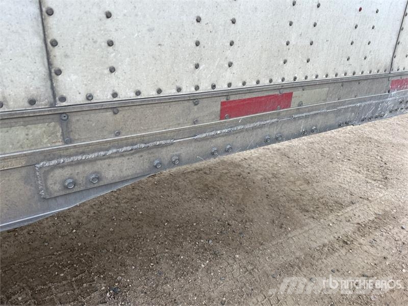 Utility 53 ft x 102 in Tri/A Heated Van Trailer Prikolice zabojniki
