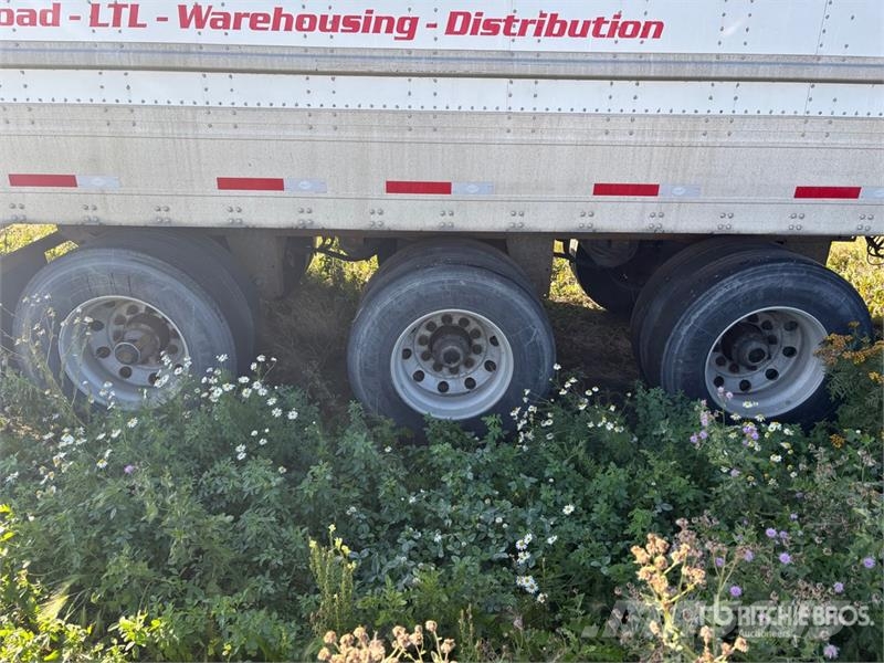 Utility 53 ft x 102 in Tri/A Van Trailer Furgons