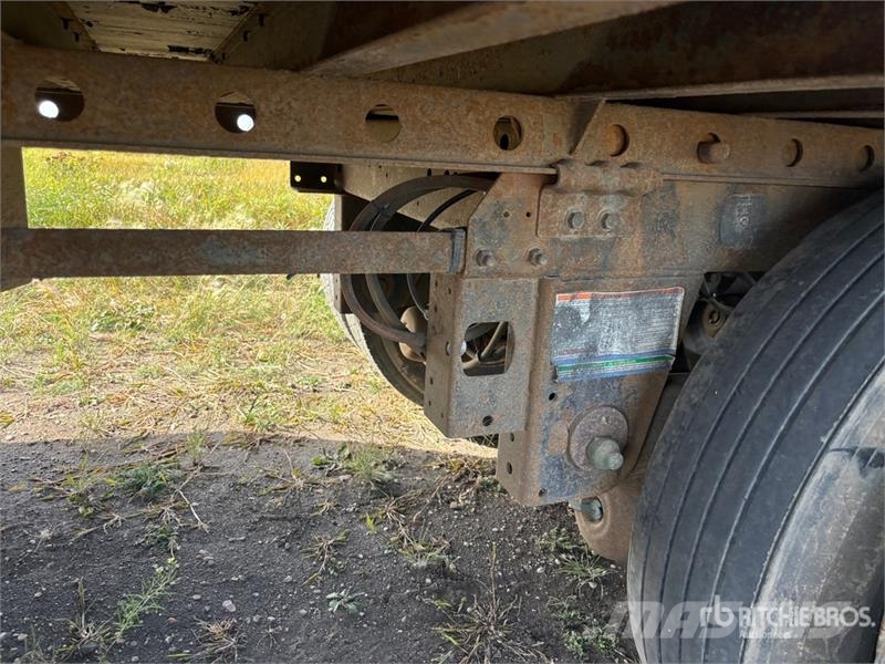 Utility 53 ft x 102 in T/A Van Trailer Прицепы-фургоны