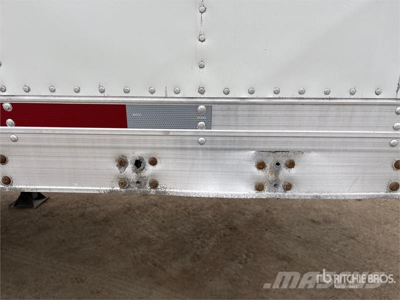 Utility 53 ft x 102 in T/A Refrigerated Trailer Puspriekabės su izoterminiu kėbulu