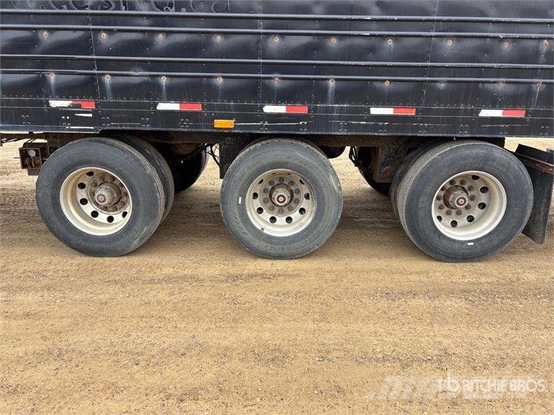 Utility 53 ft x 102 in Tri/A Refrigerated Trailer (Inopera 保温半挂车