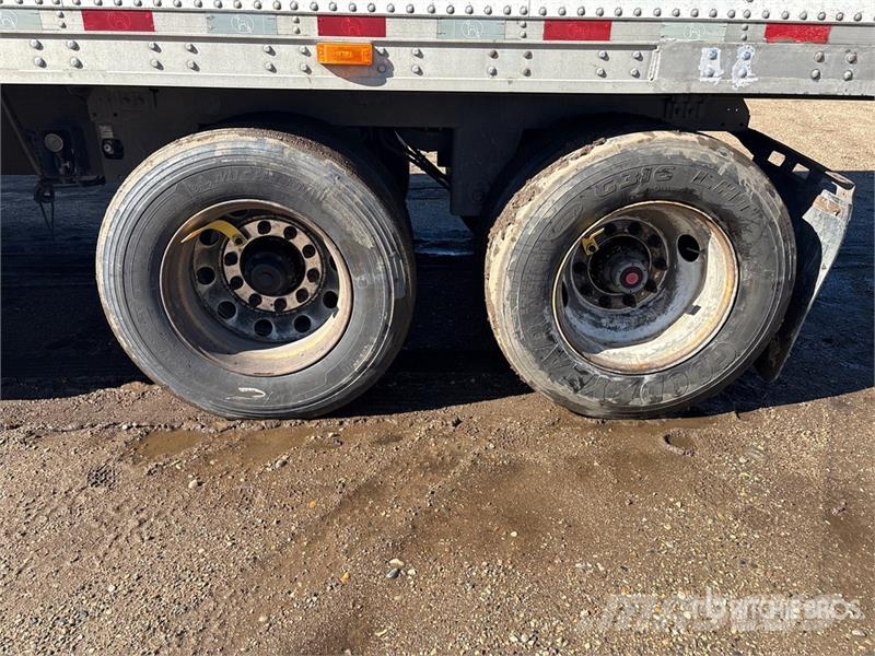 Utility 53 ft x 102 in T/A Refrigerated Trailer Hűtős félpótkocsik