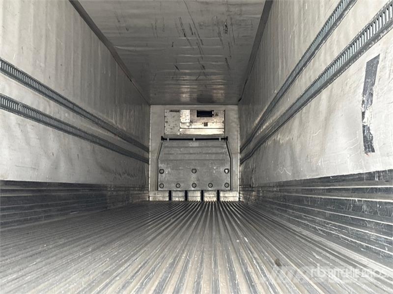 Utility 53 ft x 102 in T/A Refrigerated Trailer Puspriekabės su izoterminiu kėbulu