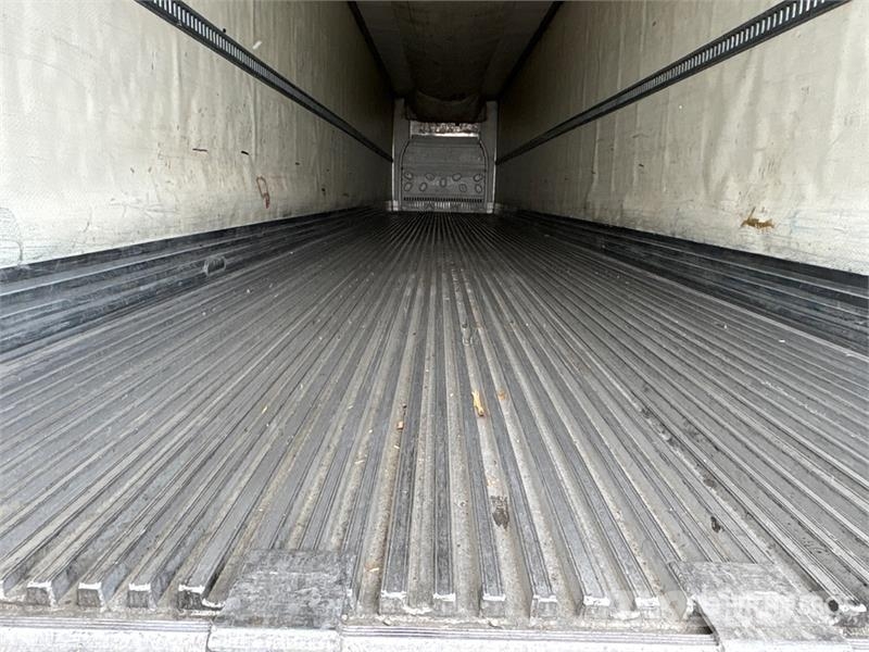Utility 53 ft x 102 in T/A Refrigerated Trailer Kühlauflieger