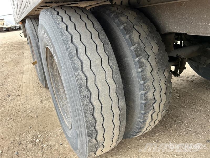 Utility 53 ft x 102 in Tri/A Heated Van Trailer Prikolice zabojniki