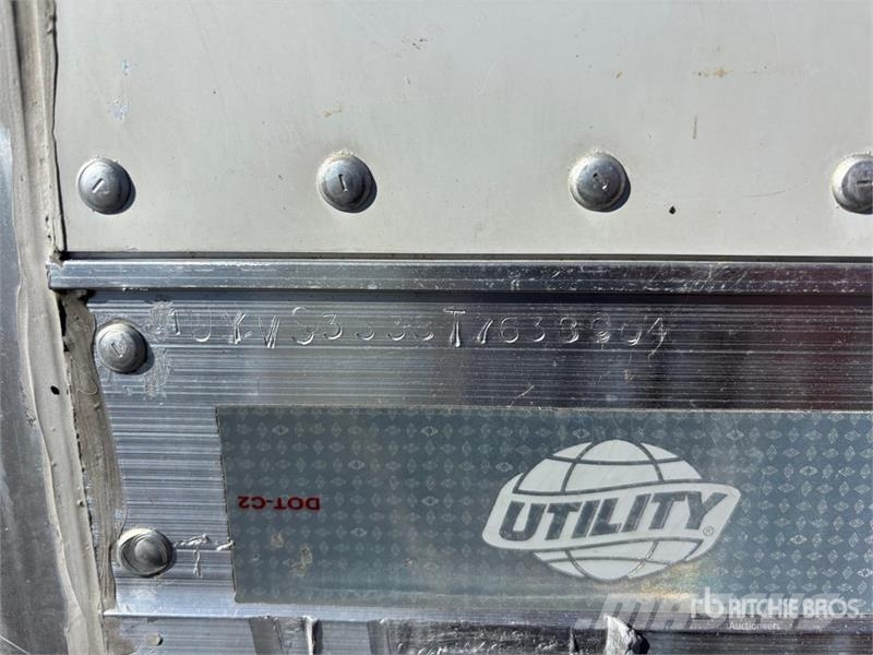 Utility 53 ft x 102 in T/A Van Trailer Dobozos pótkocsik