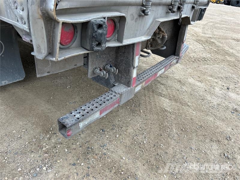 Utility 53 ft x 102 in Tri/A Heated Van Trailer Prikolice zabojniki