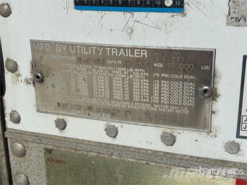 Utility 53 ft x 102 in T/A Refrigerated Trailer Temperature controlled semi-trailers