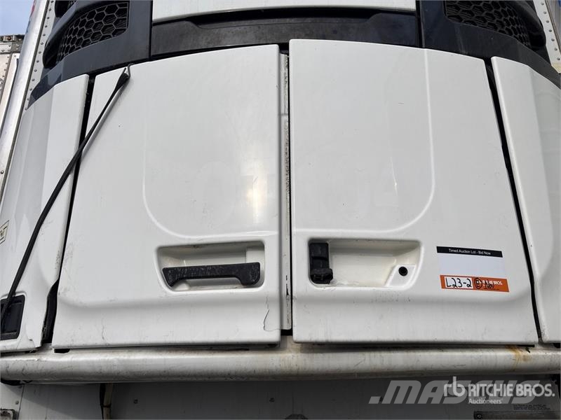 Utility 53 ft x 102 in T/A Refrigerated Trailer نصف مقطورات بدرجة حرارة قابلة للضبط