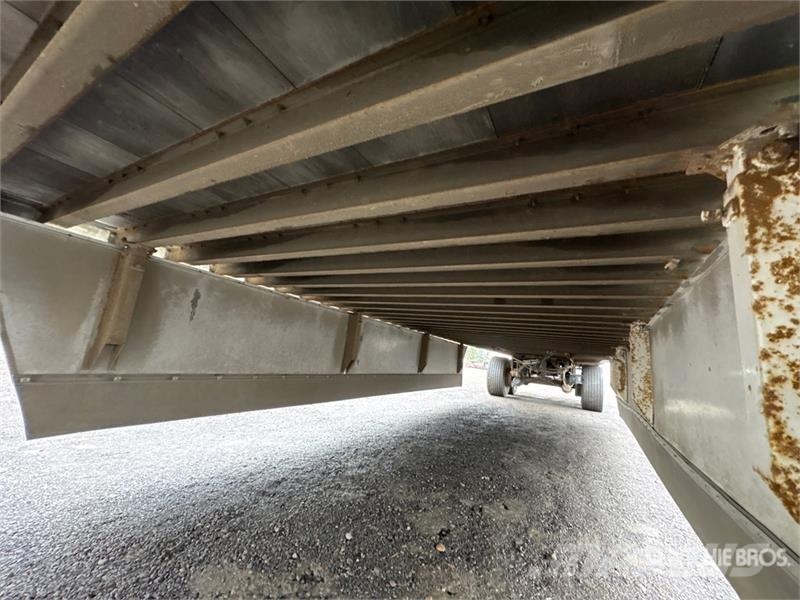 Utility 53 ft x 102 in T/A Van Trailer مقطورات ذات هيكل صندوقي