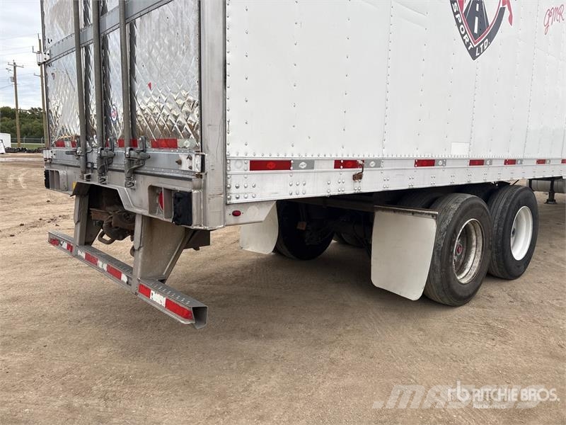 Utility 53 ft x 102 in T/A Refrigerated Trailer Puspriekabės su izoterminiu kėbulu