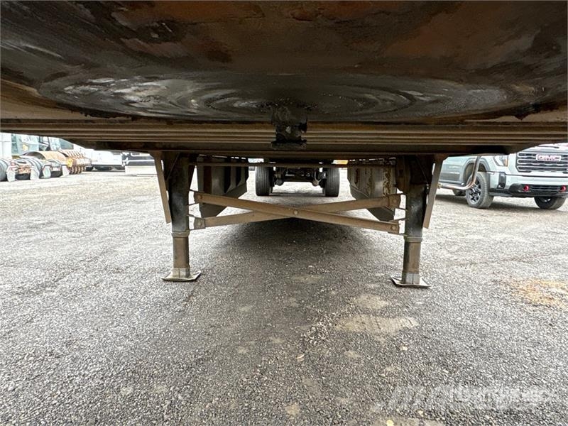 Utility 53 ft x 102 in T/A Van Trailer مقطورات ذات هيكل صندوقي