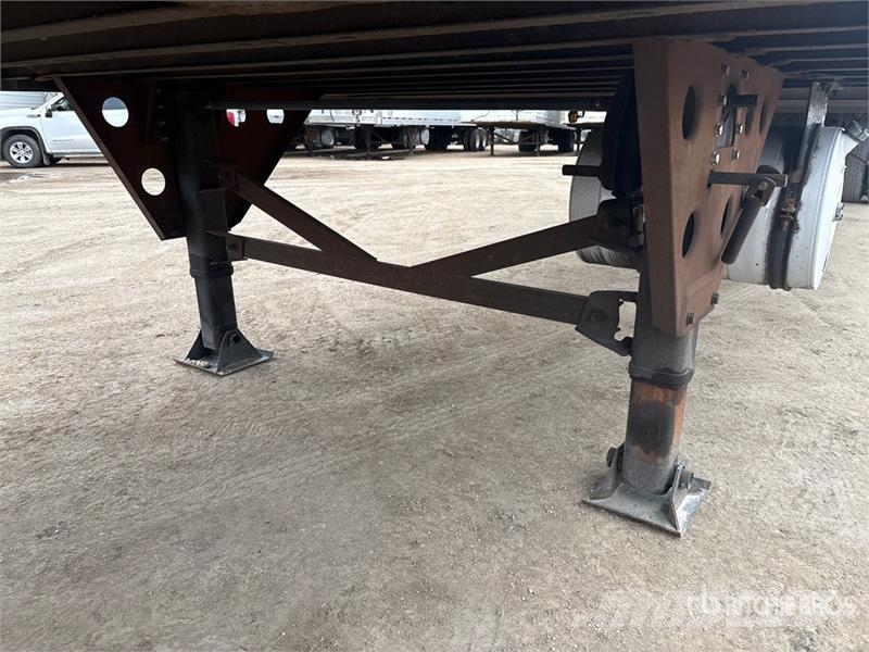 Utility 53 ft x 102 in T/A Refrigerated Trailer Puspriekabės su izoterminiu kėbulu