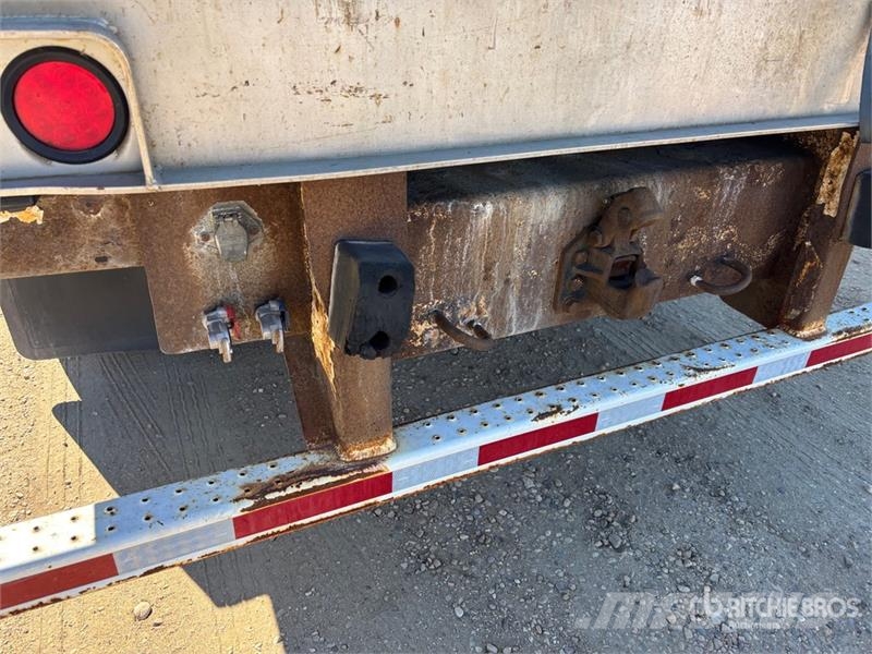 Utility 53 ft x 102 in T/A Refrigerated Trailer Piekabes ar temperatūras kontroli