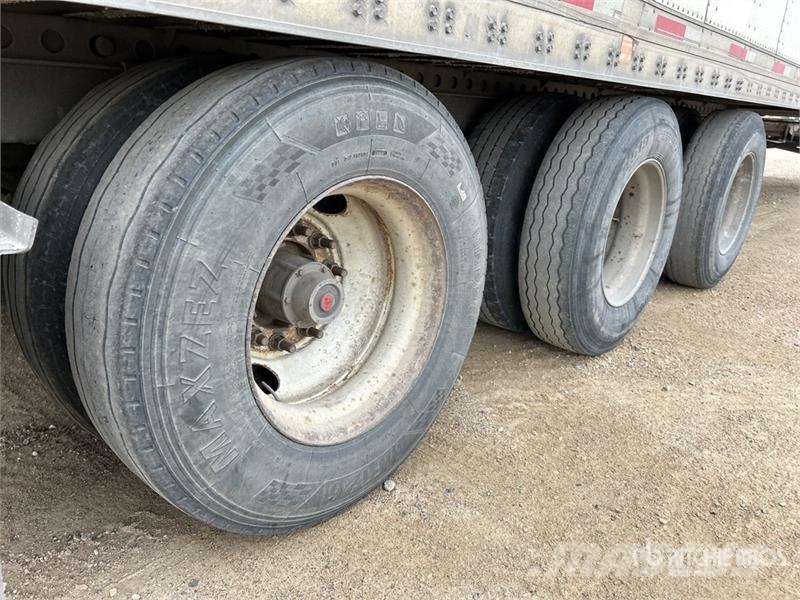 Utility 53 ft x 102 in Tri/A Heated Van Trailer Prikolice zabojniki