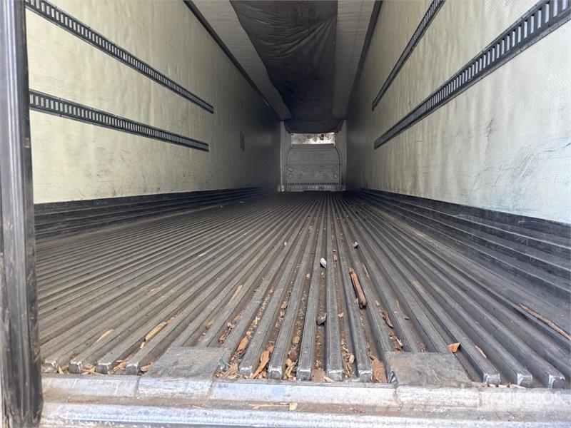 Utility 53 ft x 102 in T/A Refrigerated Trailer Temperature controlled semi-trailers