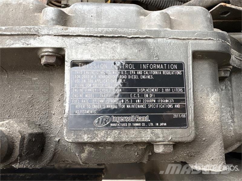 Utility 53 ft x 102 in T/A Refrigerated Trailer Puspriekabės su izoterminiu kėbulu